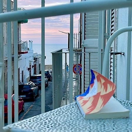 פולינאנו א מארה Casa Maya, Vista Mare E Relax מראה חיצוני תמונה