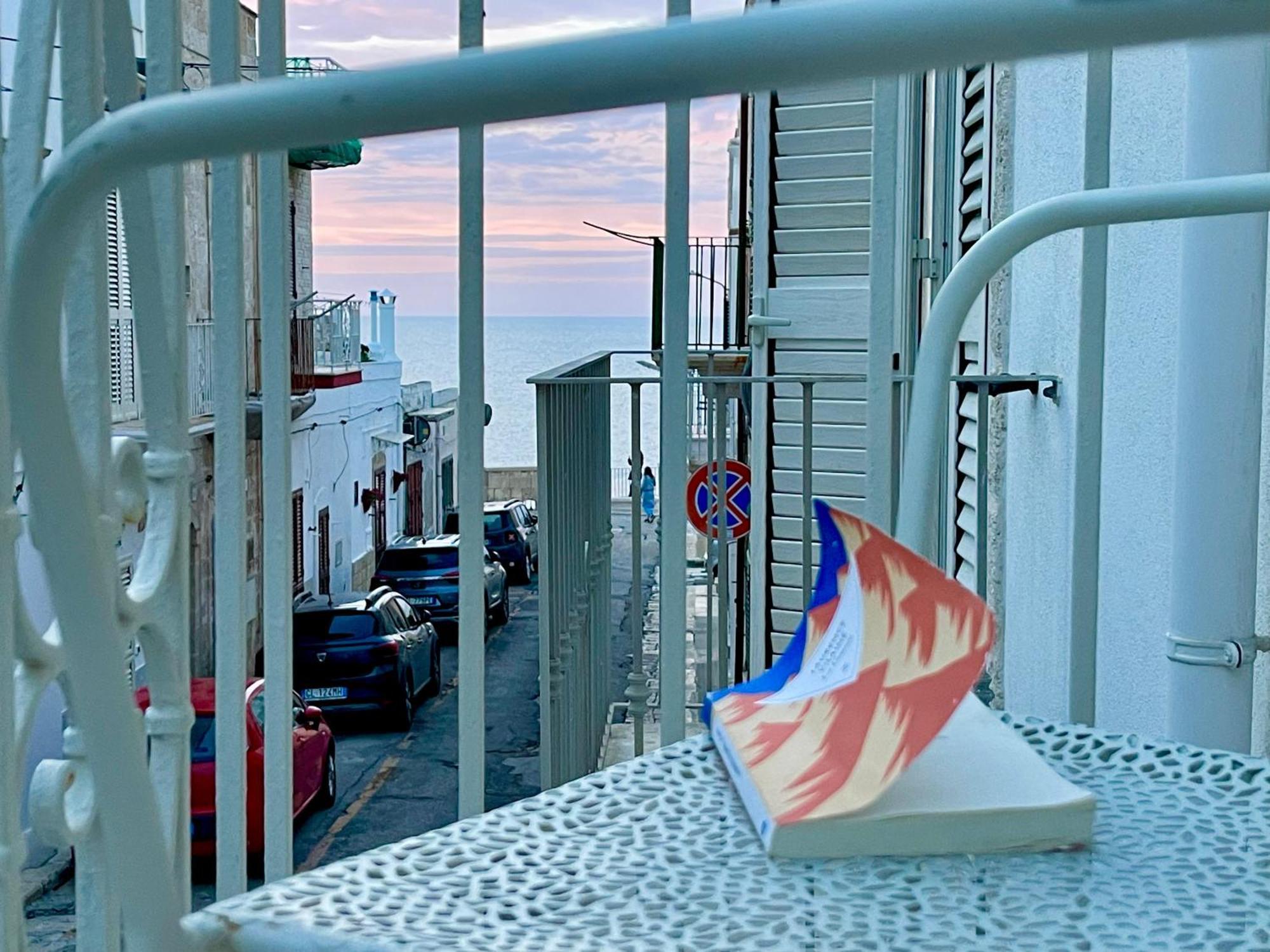 פולינאנו א מארה Casa Maya, Vista Mare E Relax מראה חיצוני תמונה